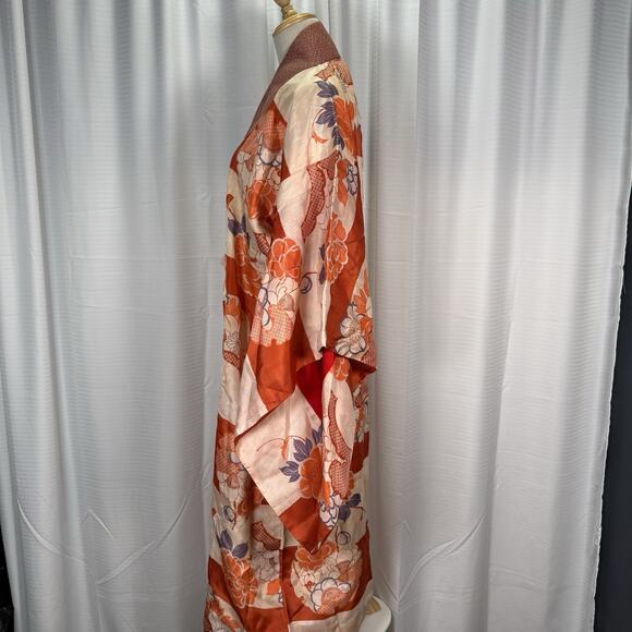 Vintage Japanese Silk Kimono Red Orange Floral Rinzu Pattern Hand Sewn Lined - Picture 5 of 10